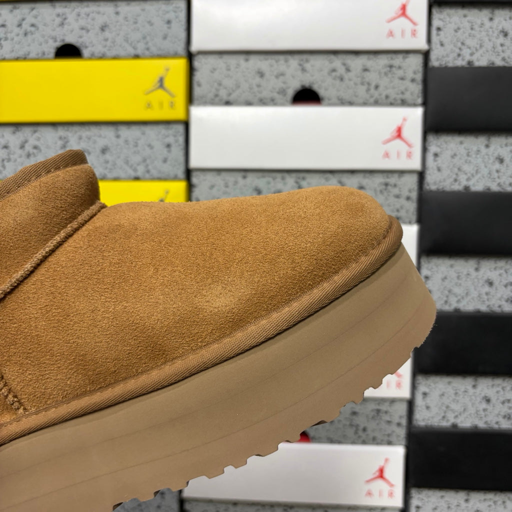 UGG Chestnut Mini Platform Boots – 5 cm Sole