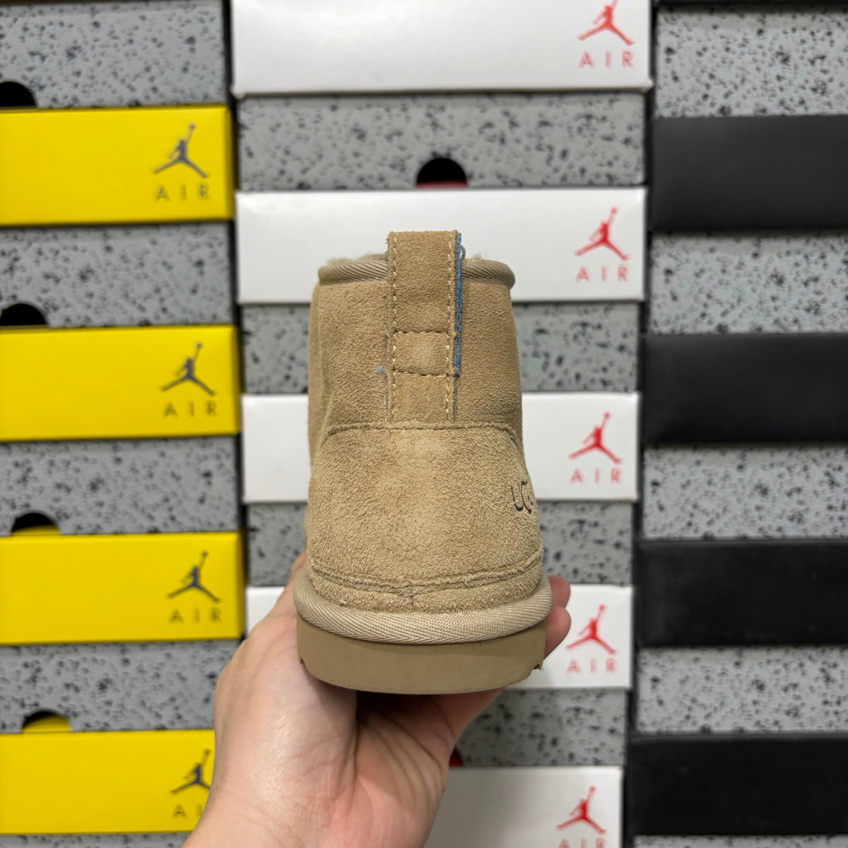 Sand Lace-Up Chukka Ankle Boots