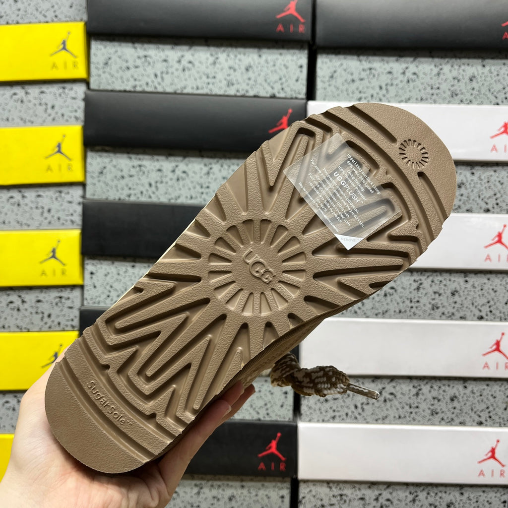Sand Chunky-Sole Lace-Up Shoes