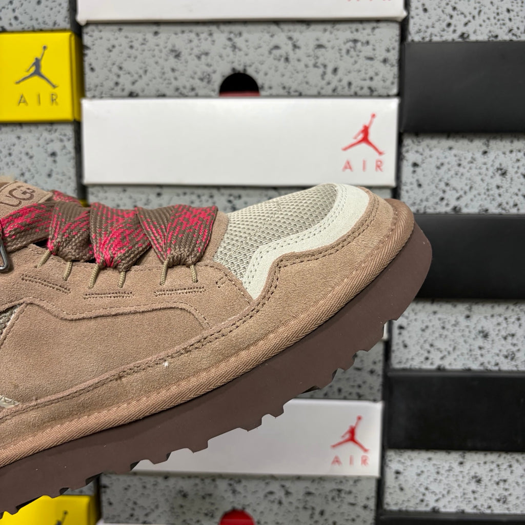 Light Brown Chunky-Sole Lace-Up Shoes with Red Accents