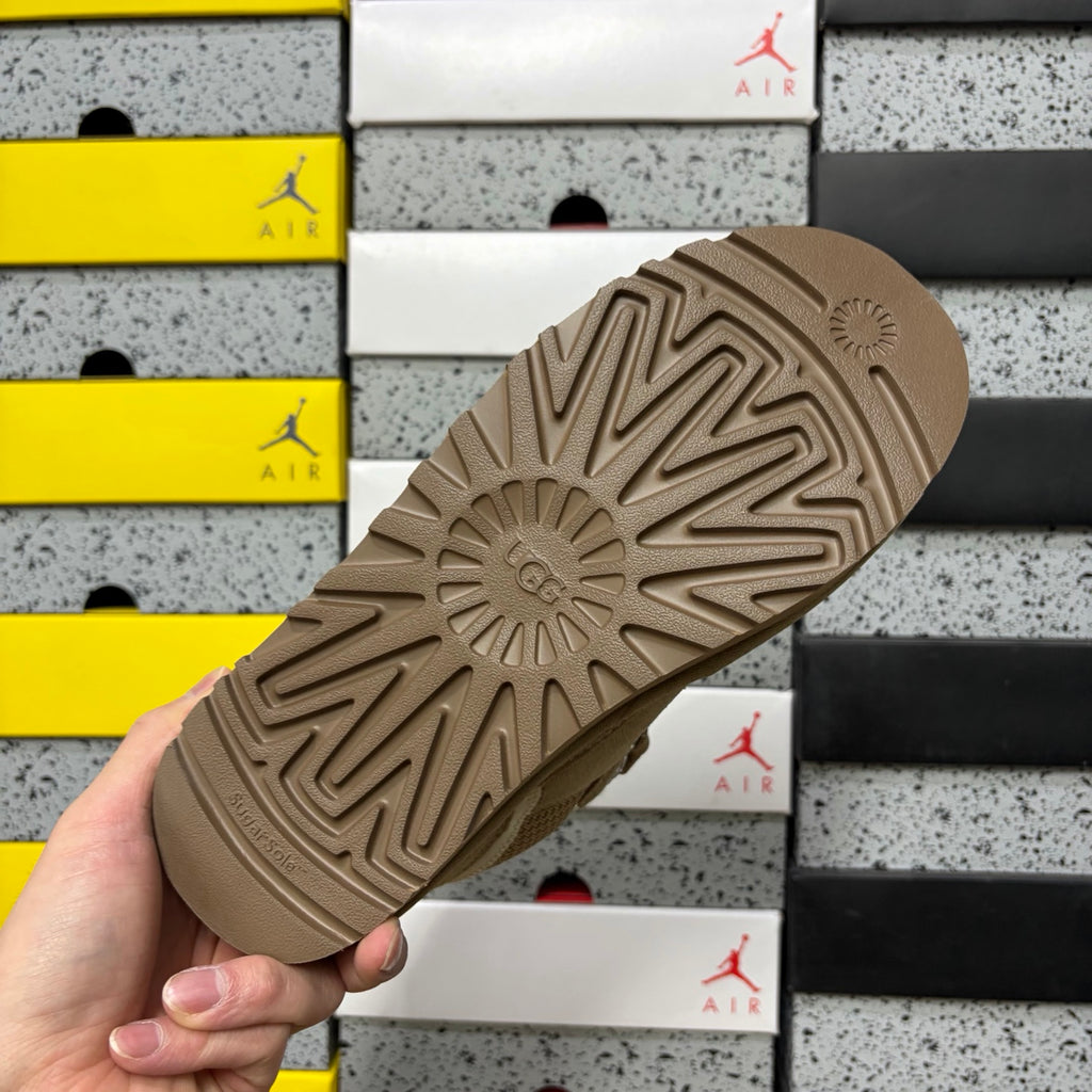 Sand Chunky-Sole Lace-Up Shoes