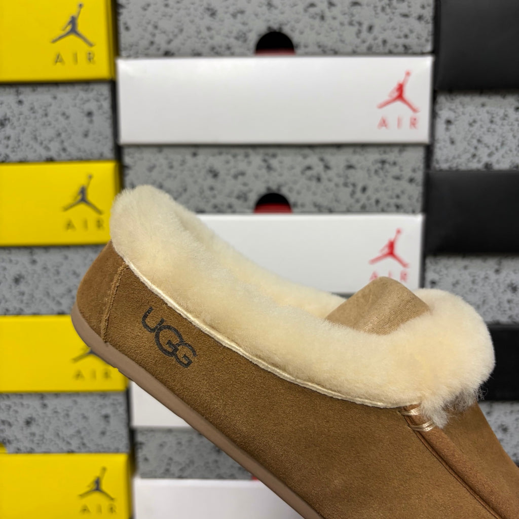Chestnut Moccasin Slippers with Fluffy Collar
