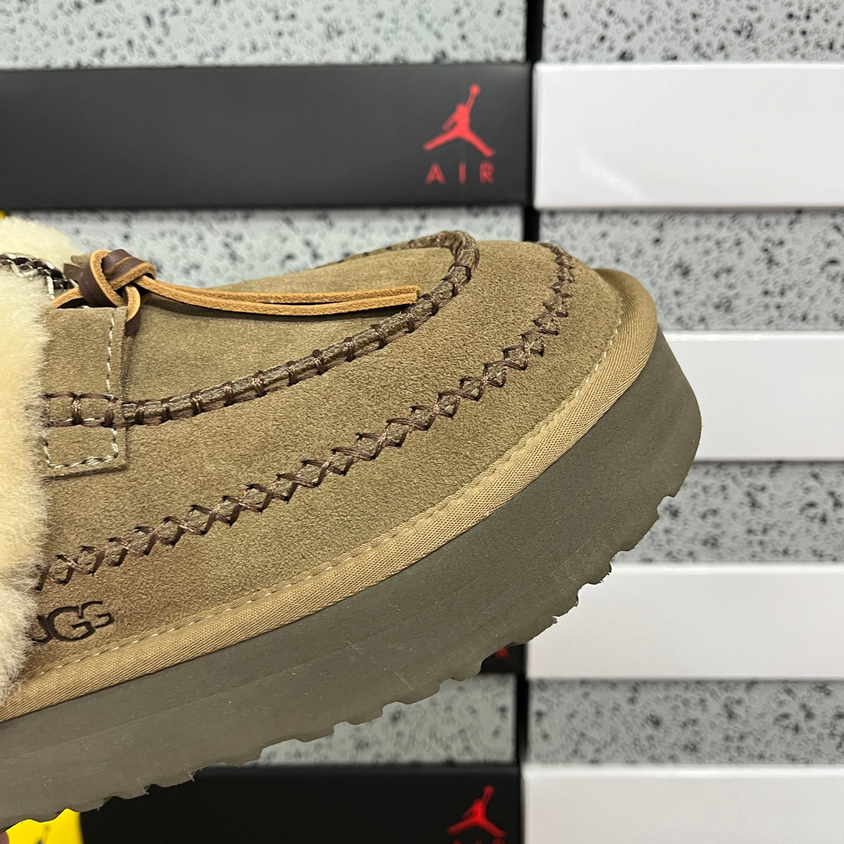 Walnut Brown Moccasin Slippers with Fluffy Collar