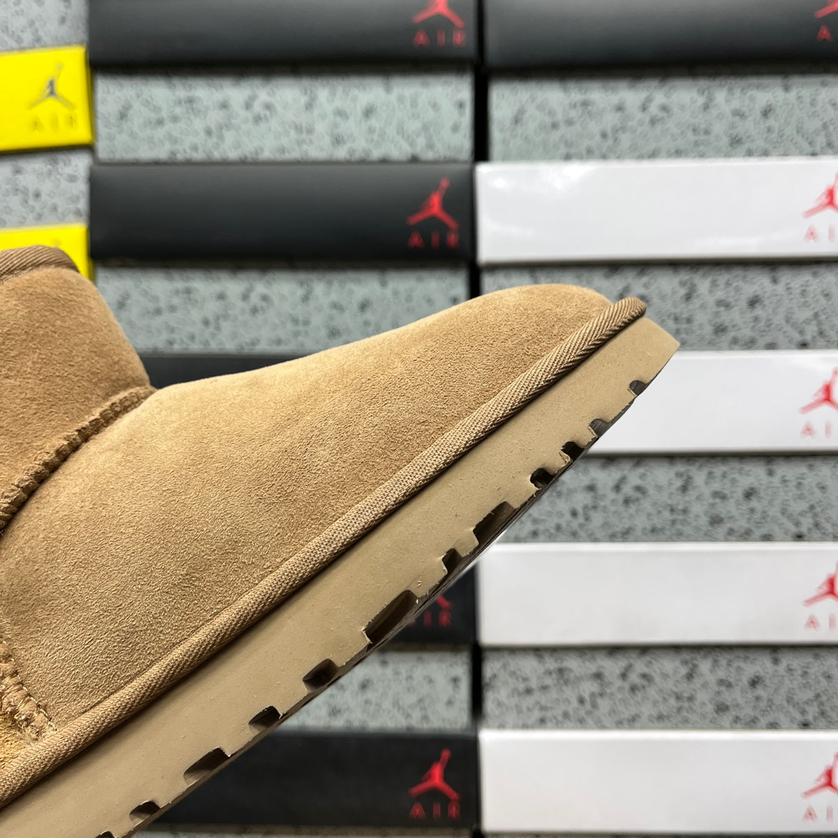 Chestnut Classic Mini Pull-On Boots