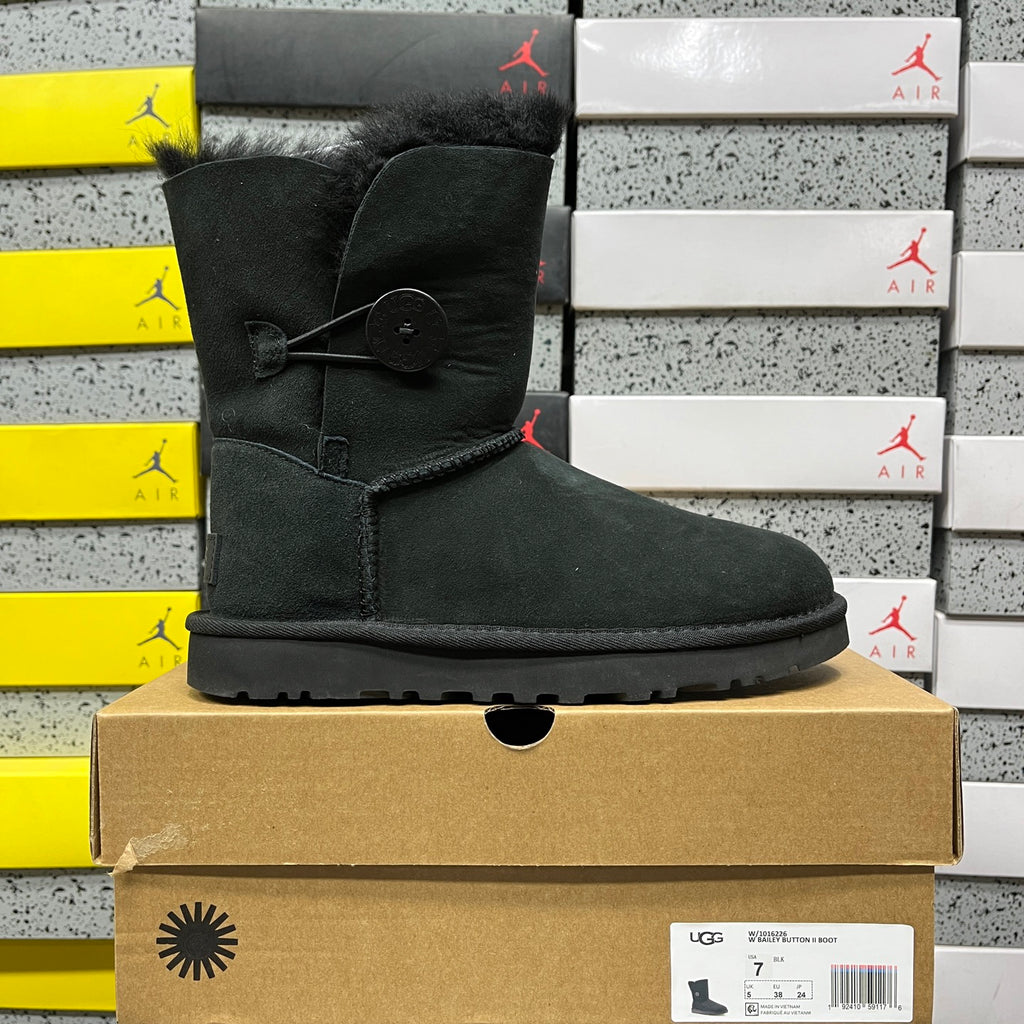 Black Button-Detail Short Boots