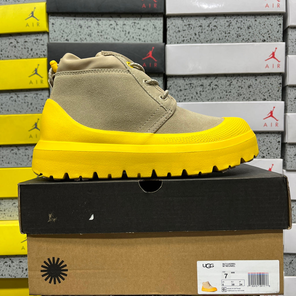 Sand & Yellow Chunky-Sole Lace-Up Ankle Boots