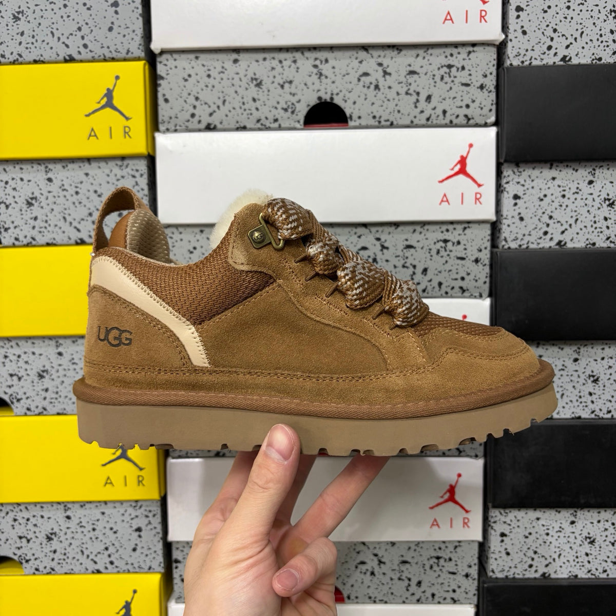 Chestnut Chunky-Sole Lace-Up Shoes