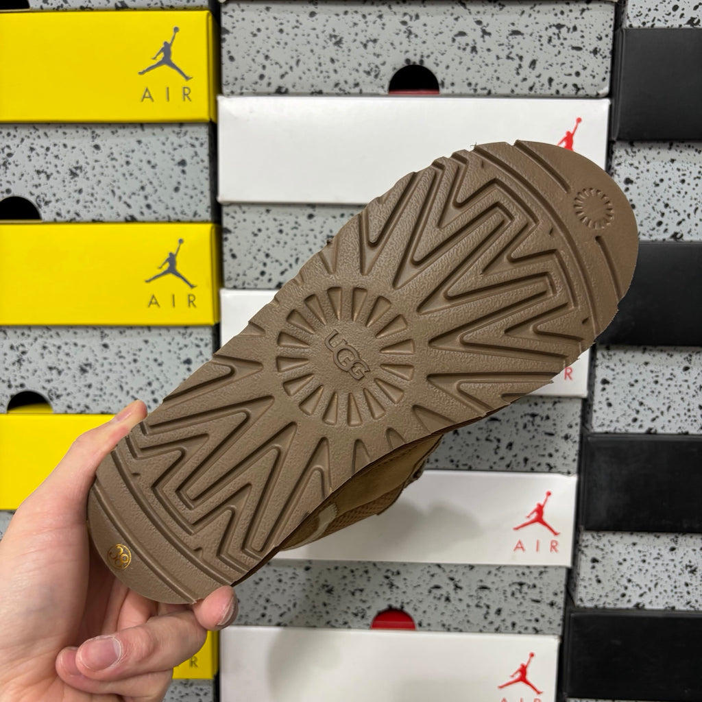 Chestnut Chunky-Sole Lace-Up Shoes