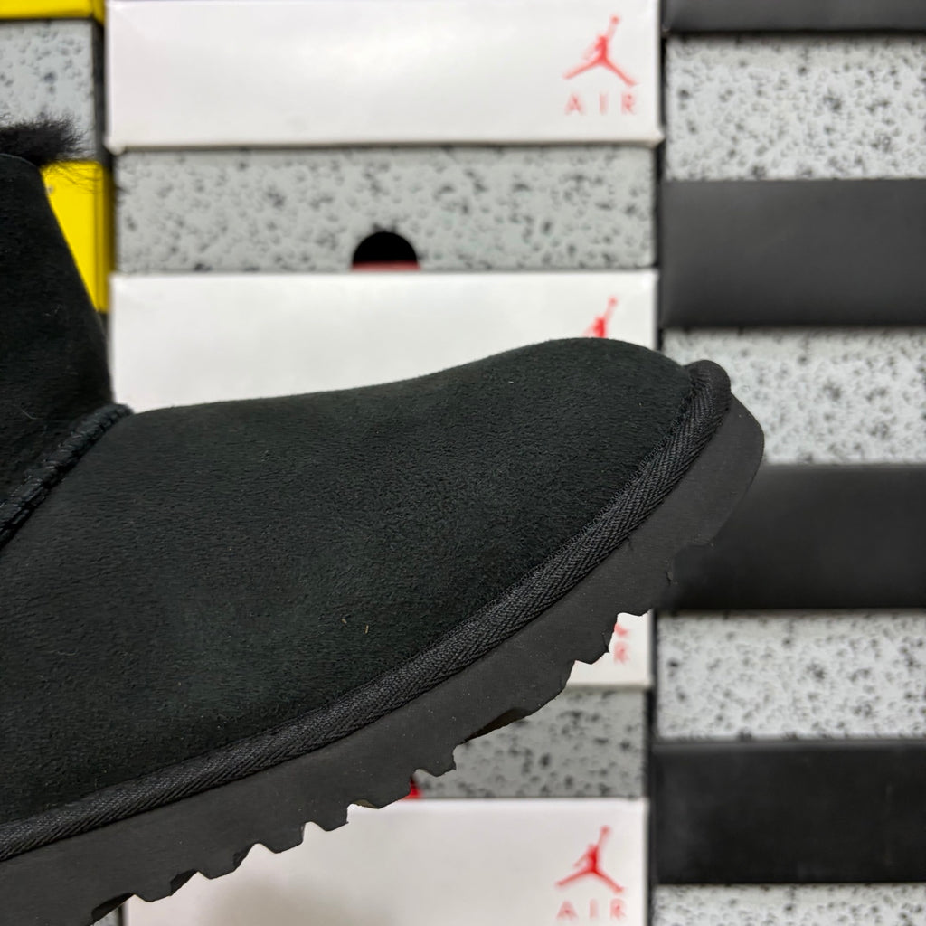 Black Button-Detail Mid-Calf Boots