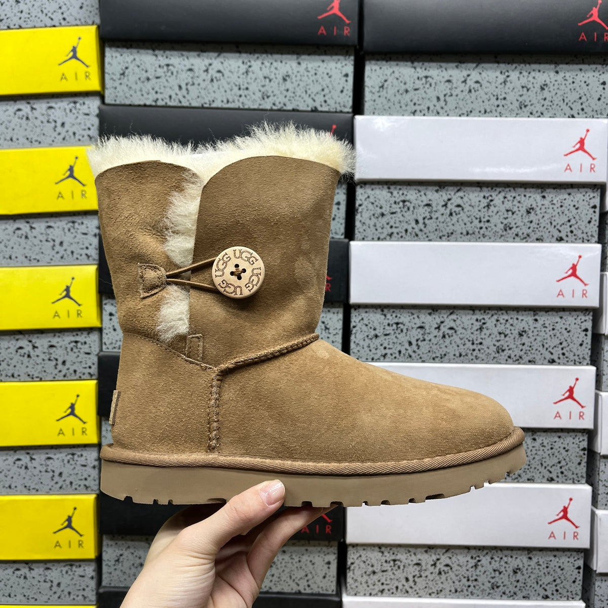 Chestnut Button-Detail Short Boots