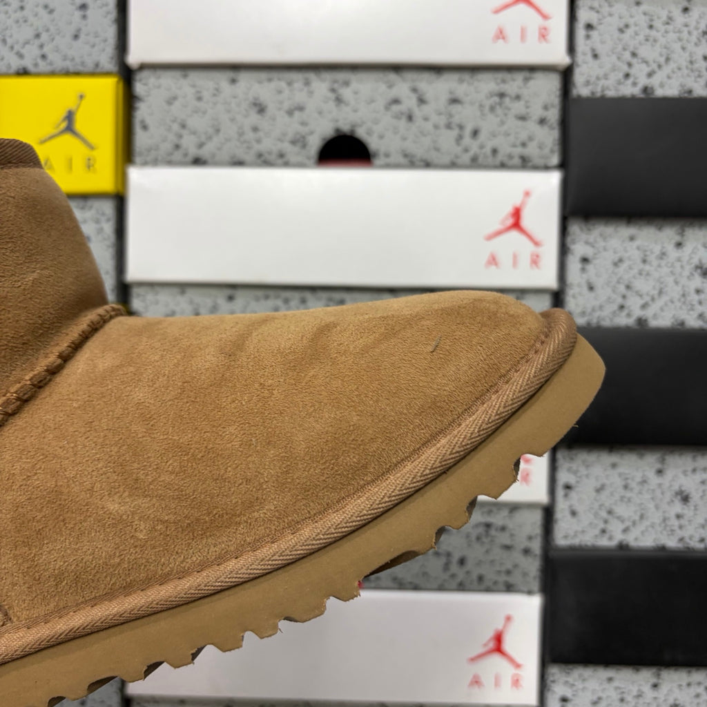 Chestnut Classic Mid-Calf Pull-On Boots