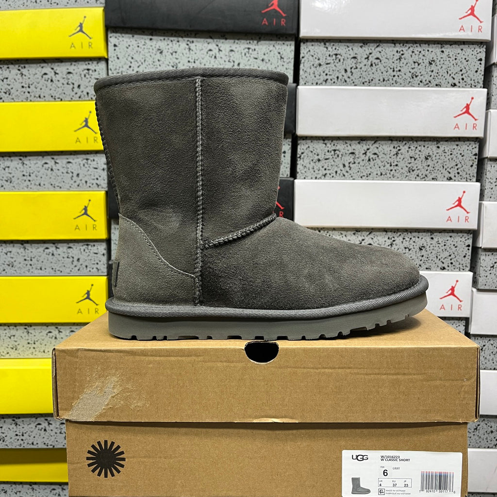 Grey Classic Short Pull-On Boots