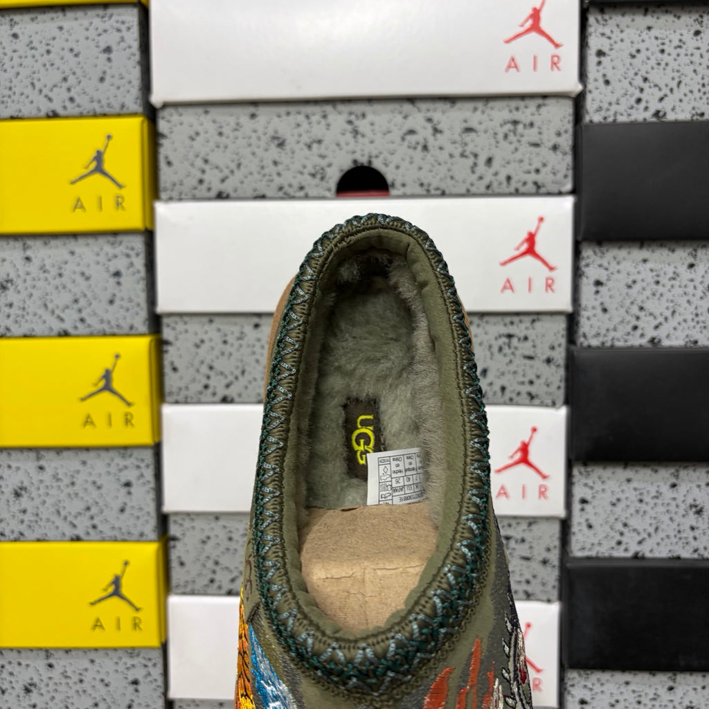Olive Green Dragon & Tiger Embroidered Slip-On Shoes
