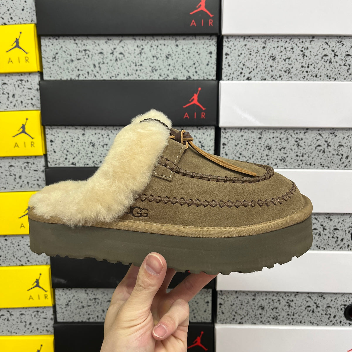 Walnut Brown Moccasin Slippers with Fluffy Collar