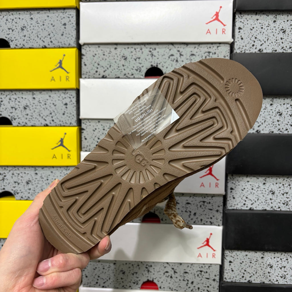 Chestnut Chunky-Sole Lace-Up Shoes