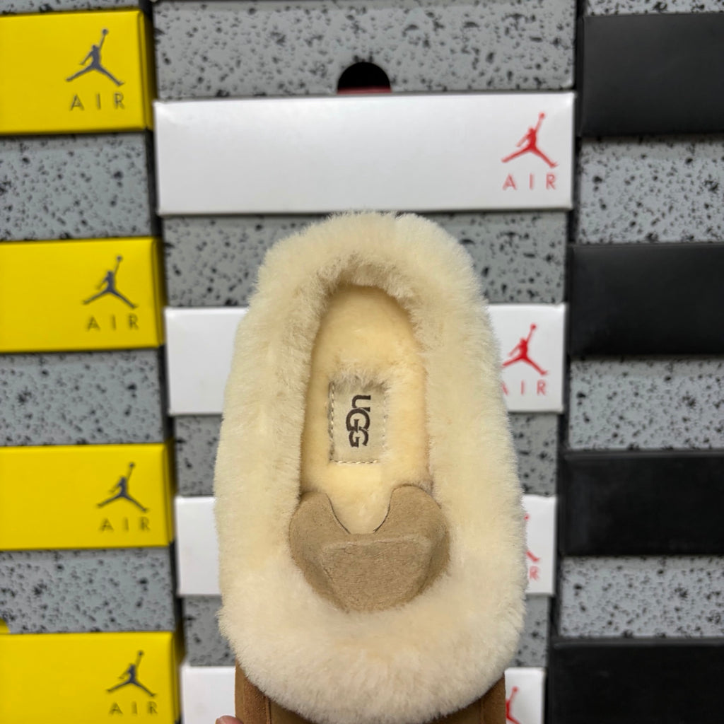 Chestnut Moccasin Slippers with Fluffy Collar