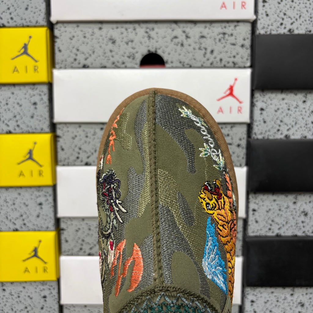 Olive Green Dragon & Tiger Embroidered Slip-On Shoes