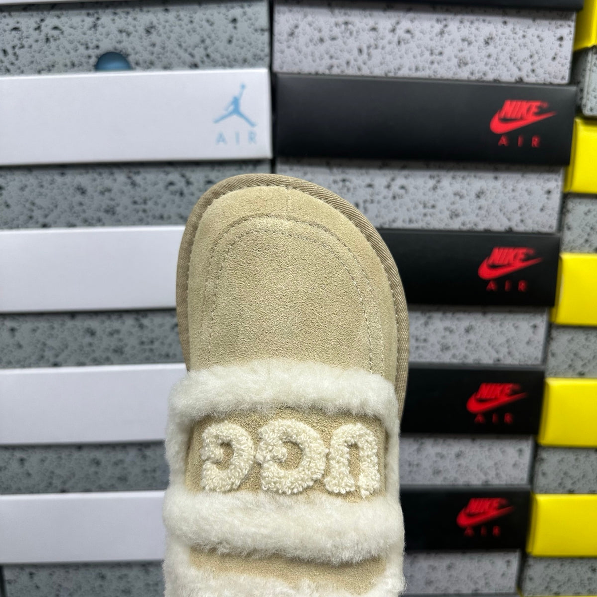 Sand Slip-On Mule Slippers with Fluffy Trim