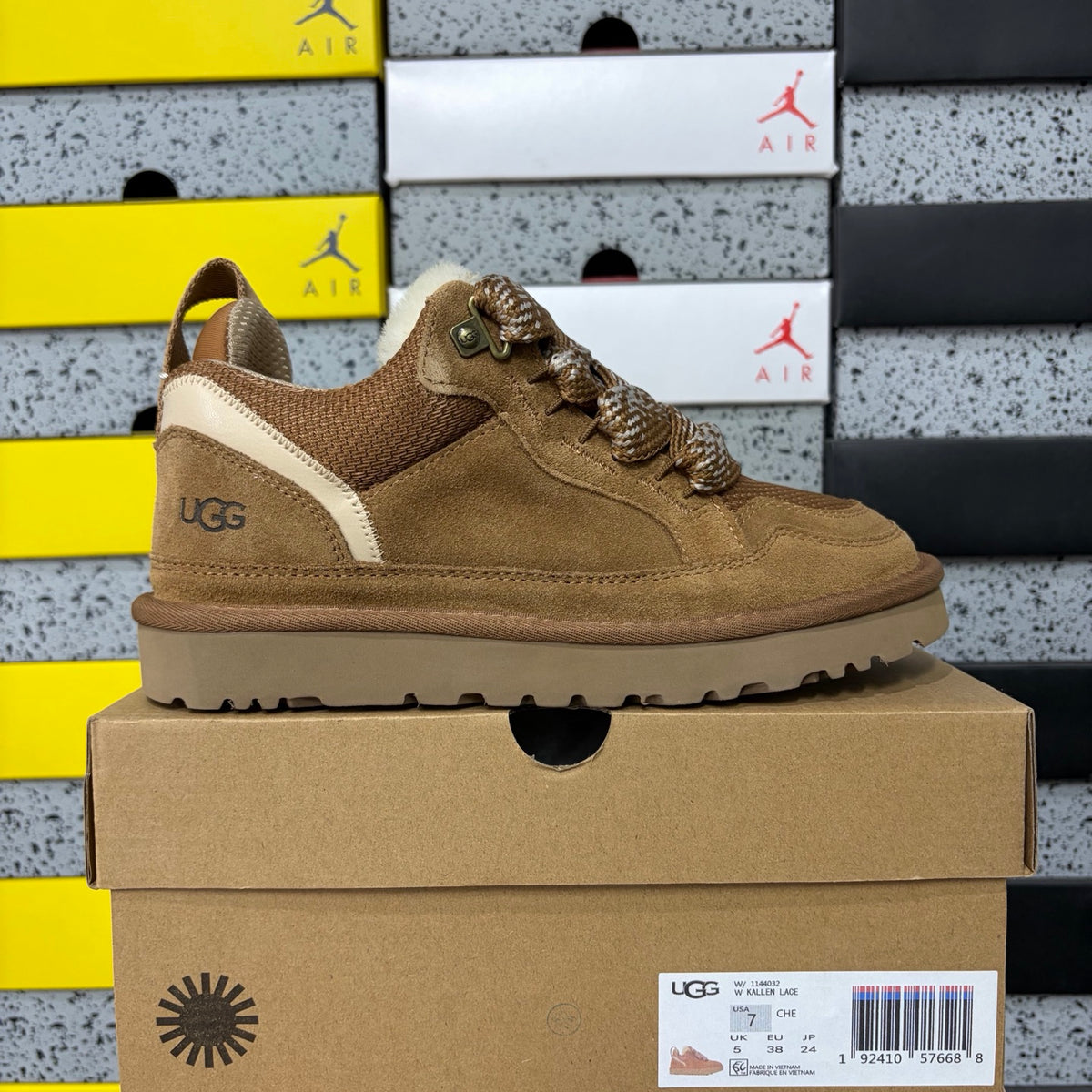 Chestnut Chunky-Sole Lace-Up Shoes