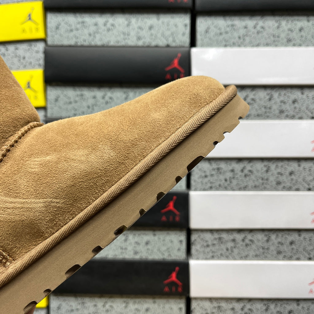 Chestnut Classic Short Pull-On Boots
