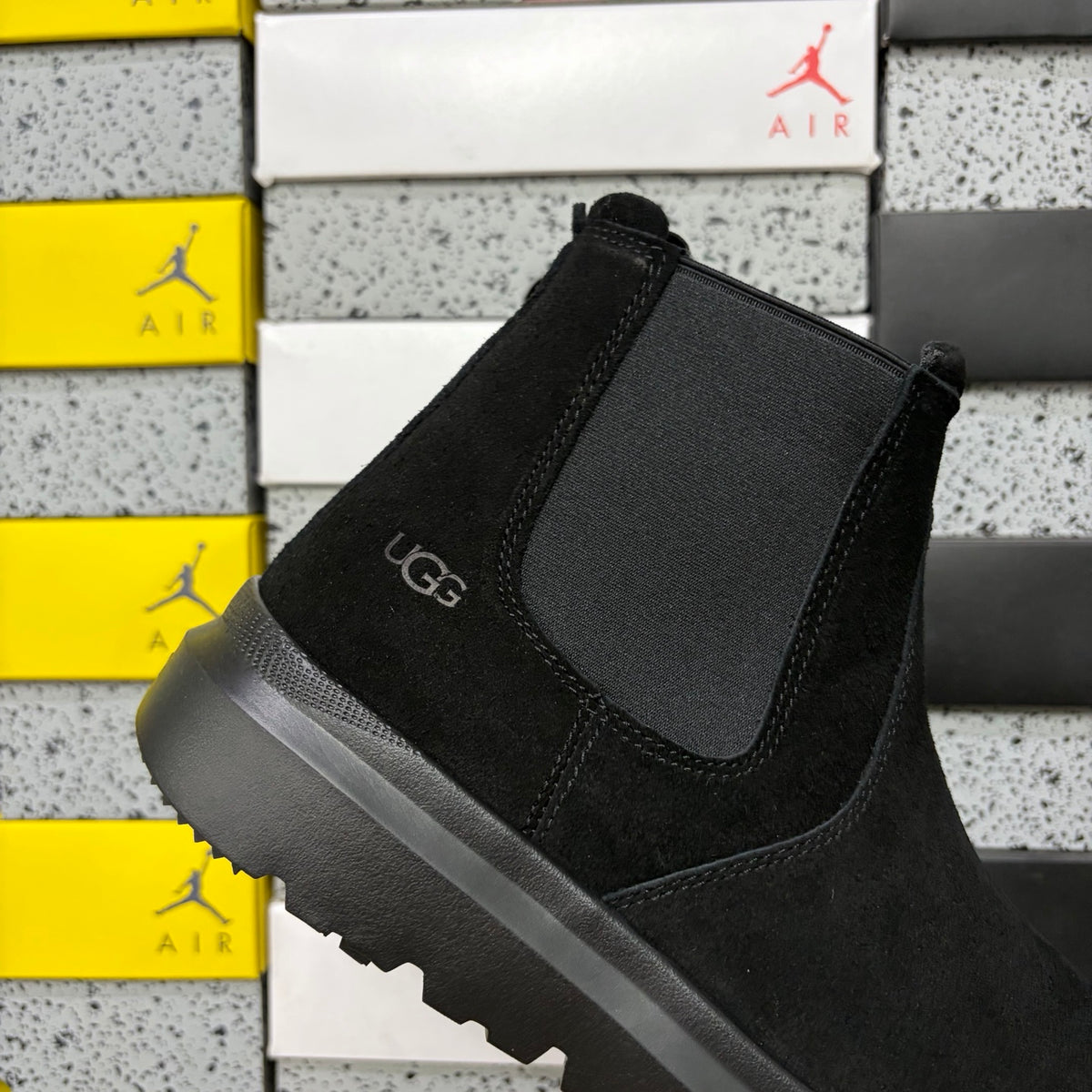 Black Chunky-Sole Chelsea Boots