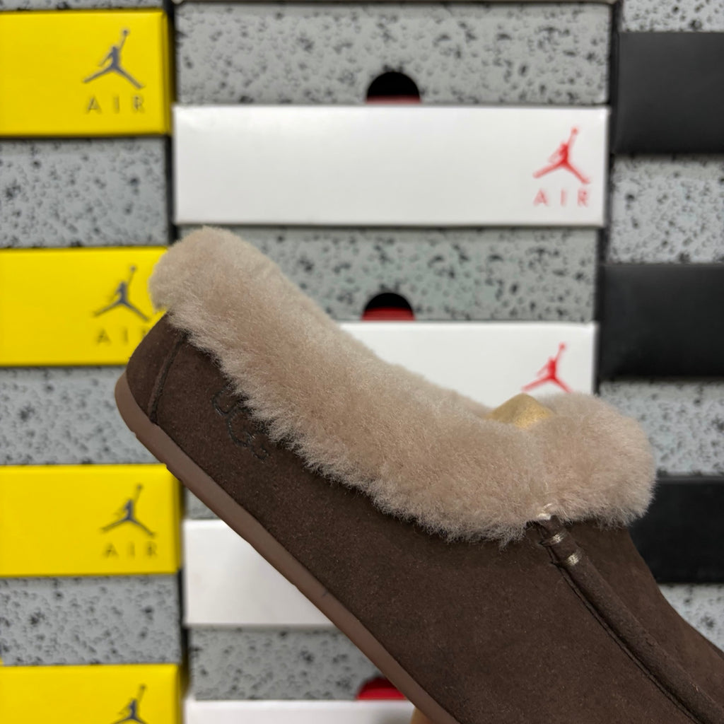 Cocoa Brown Moccasin Slippers with Fluffy Collar