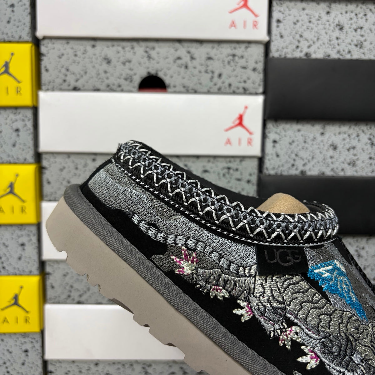 Black Dragon & Tiger Embroidered Slip-On Shoes