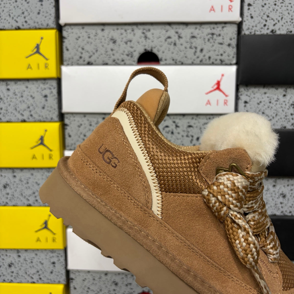 Chestnut Chunky-Sole Lace-Up Shoes