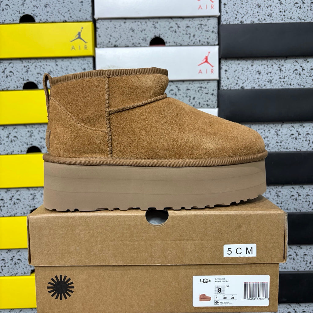 UGG Chestnut Mini Platform Boots – 5 cm Sole
