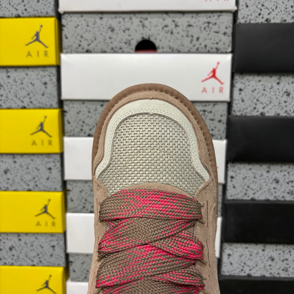 Light Brown Chunky-Sole Lace-Up Shoes with Red Accents
